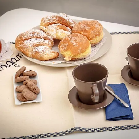 Bed & Breakfast Girovagando 3*